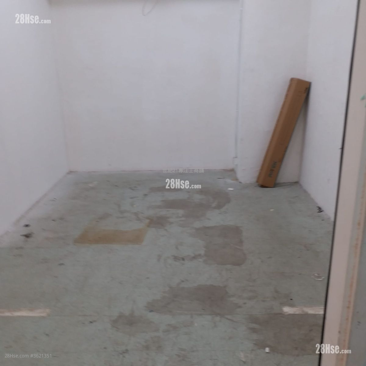 Universal Industrial Centre Rental 1 Bedroom , 1 Toilet Universal Industrial Centre Rental 1 Bedroom , 1 Toilet