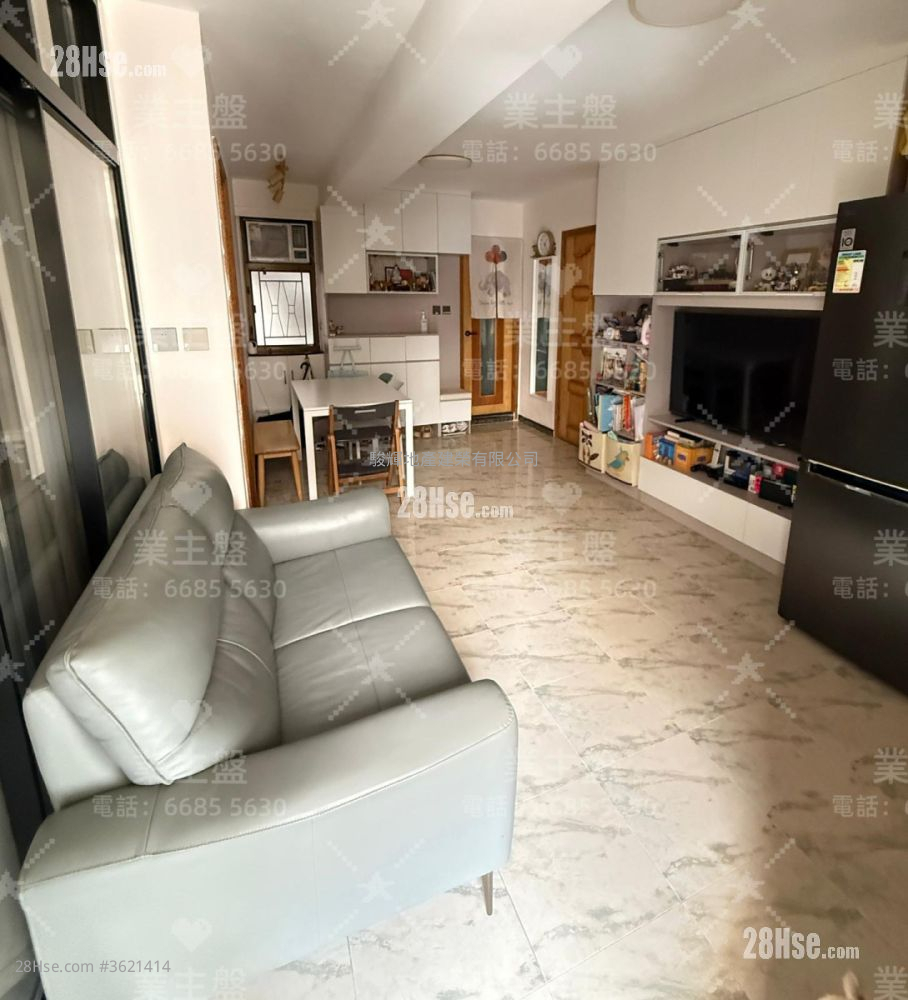 Faber Garden Rental 2 Bedrooms , 1 Bathroom 445 ft² ( 41.3 m² ) Faber Garden Rental 2 Bedrooms , 1 Bathroom 445 ft² ( 41.3 m² )