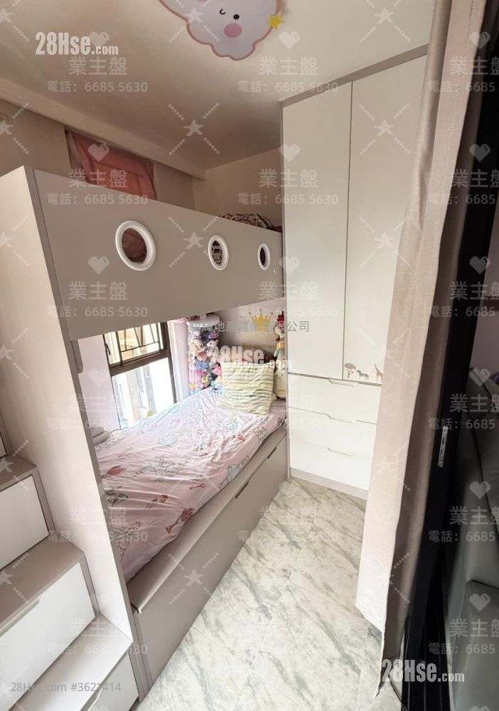 Faber Garden Rental 2 Bedrooms , 1 Bathroom 445 ft² ( 41.3 m² ) Faber Garden Rental 2 Bedrooms , 1 Bathroom 445 ft² ( 41.3 m² )