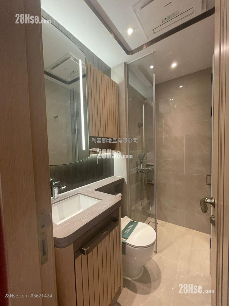 海茵庄园 租盘 288 平方尺 ( 26.8 平方米 ) 海茵庄园 租盘 288 平方尺 ( 26.8 平方米 )