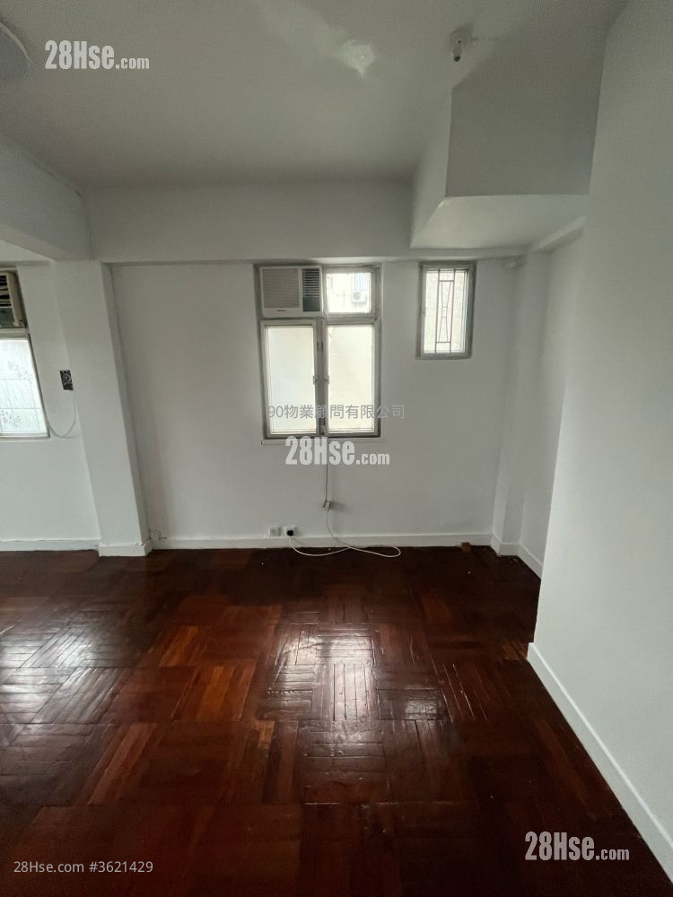 宝树楼 售盘 505 平方尺 ( 46.9 平方米 ) 宝树楼 售盘 505 平方尺 ( 46.9 平方米 )