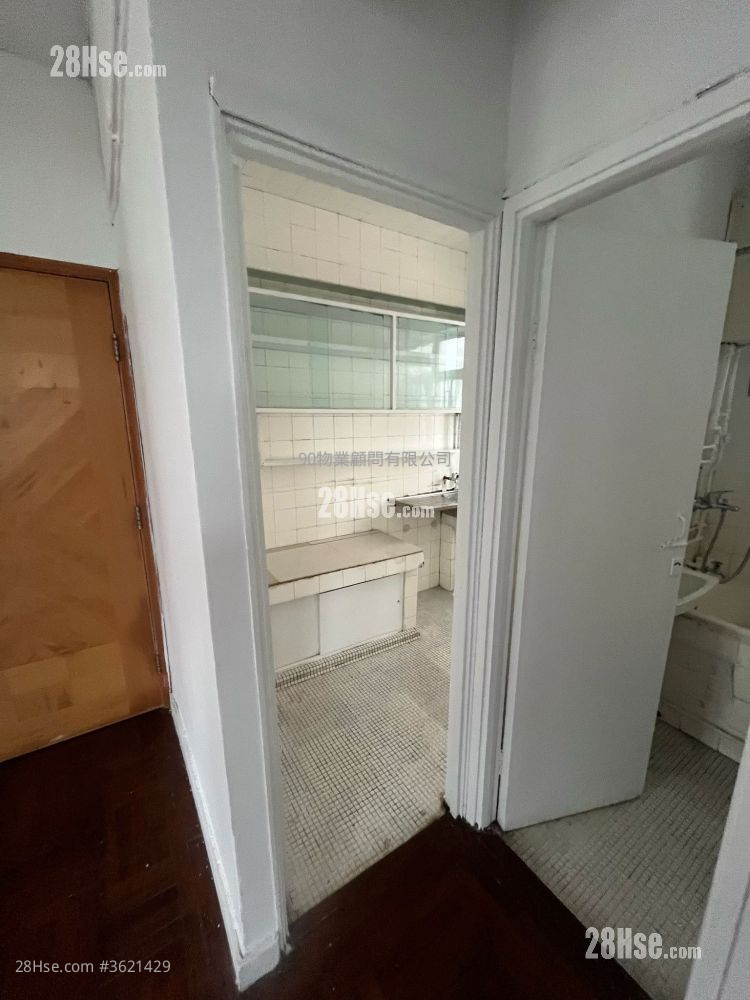 宝树楼 售盘 505 平方尺 ( 46.9 平方米 ) 宝树楼 售盘 505 平方尺 ( 46.9 平方米 )