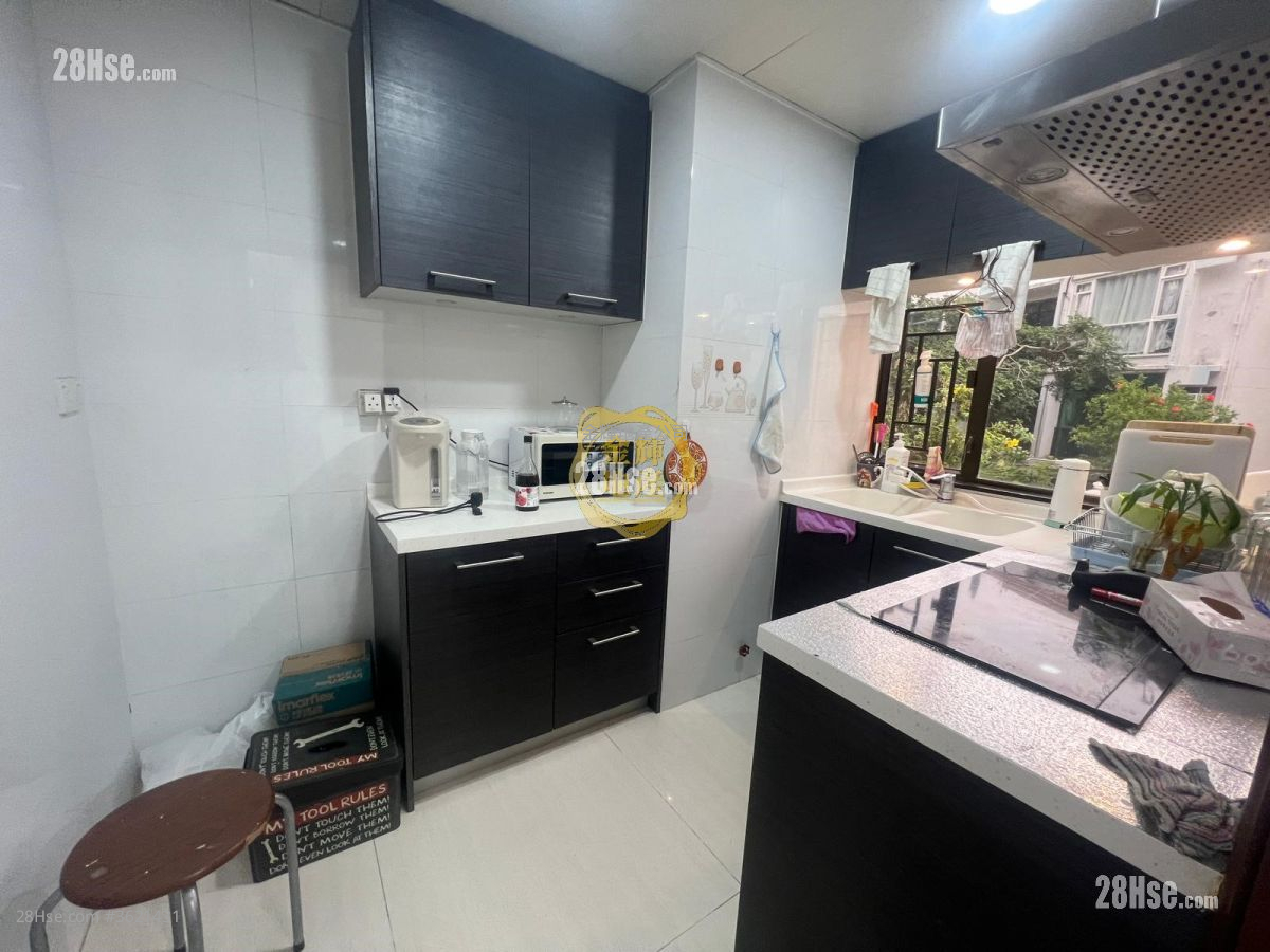 龙珠岛花园 售盘 3 房 , 2 浴室 753 平方尺 ( 70.0 平方米 ) 龙珠岛花园 售盘 3 房 , 2 浴室 753 平方尺 ( 70.0 平方米 )