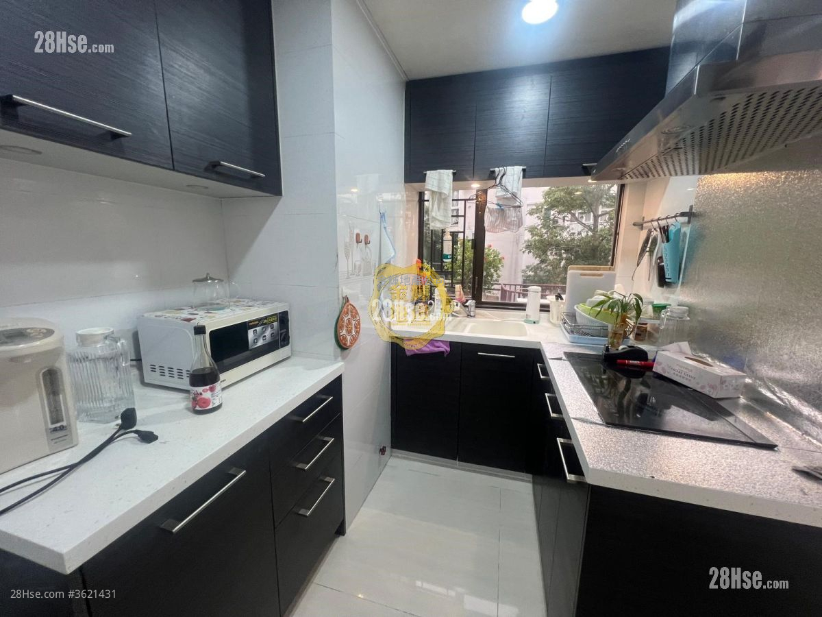 龙珠岛花园 售盘 3 房 , 2 浴室 753 平方尺 ( 70.0 平方米 ) 龙珠岛花园 售盘 3 房 , 2 浴室 753 平方尺 ( 70.0 平方米 )