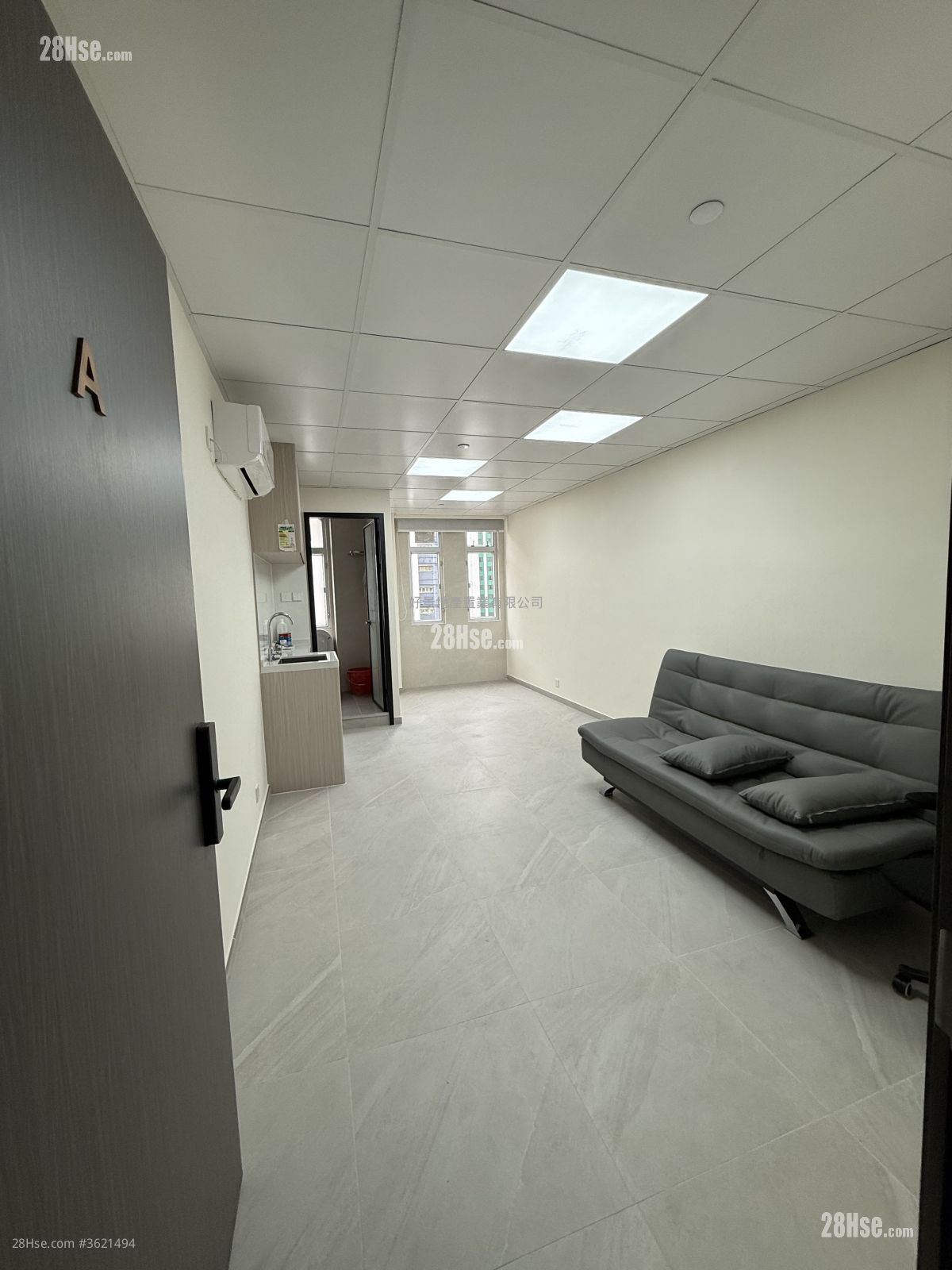 宝业大厦 租盘 210 平方尺 ( 19.5 平方米 ) 宝业大厦 租盘 210 平方尺 ( 19.5 平方米 )