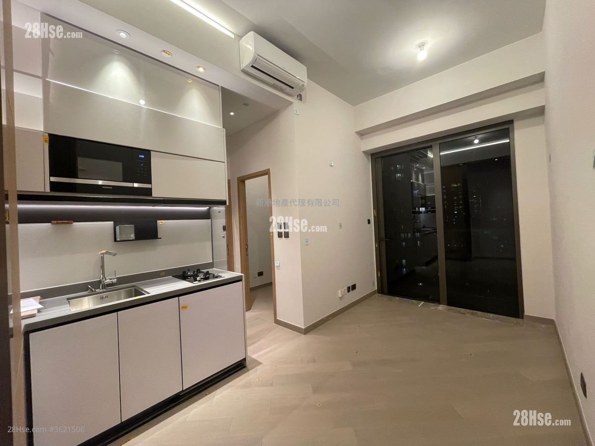 The Vantage Sell 2 Bedrooms , 1 Bathroom 391 ft² ( 36.3 m² )