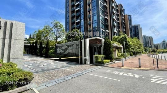 云海 租盘 3 房 731 平方尺 ( 67.9 平方米 ) 云海 租盘 3 房 731 平方尺 ( 67.9 平方米 )