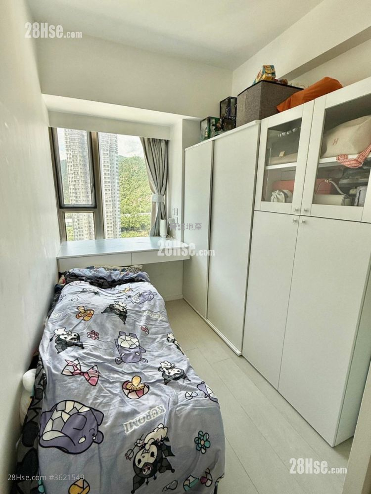 Bellagio Sell 2 Bedrooms , 1 Bathroom 524 ft² ( 48.7 m² ) Bellagio Sell 2 Bedrooms , 1 Bathroom 524 ft² ( 48.7 m² )