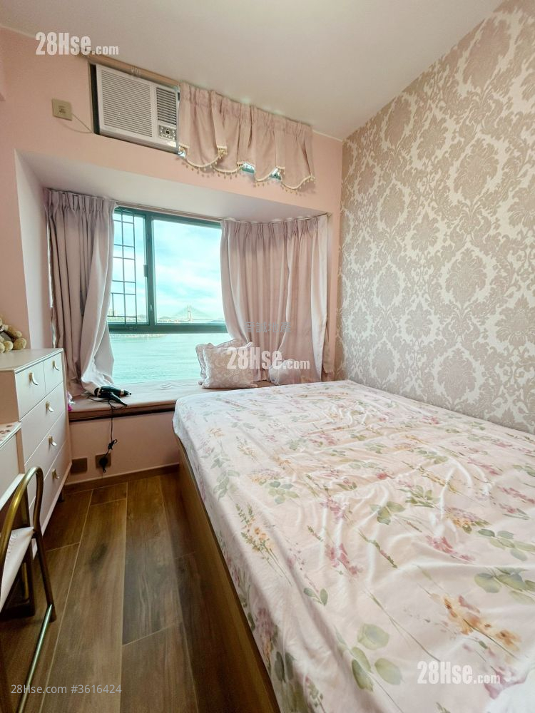 Sea Crest Villa Sell 2 Bedrooms , 1 Bathroom 460 ft² ( 42.7 m² ) Sea Crest Villa Sell 2 Bedrooms , 1 Bathroom 460 ft² ( 42.7 m² )