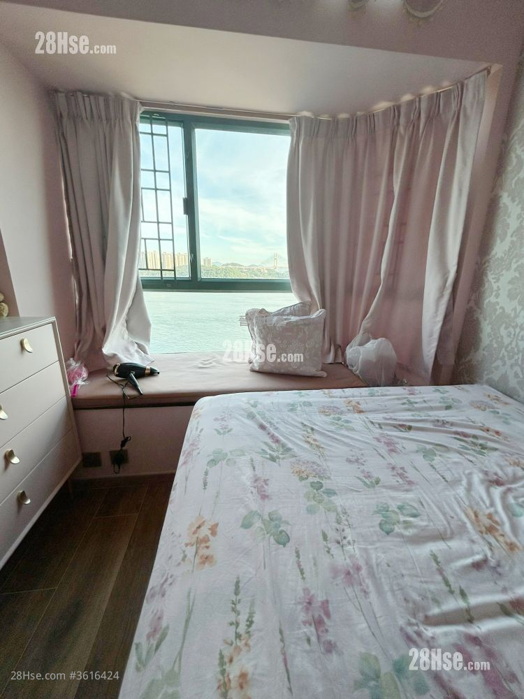 Sea Crest Villa Sell 2 Bedrooms , 1 Bathroom 460 ft² ( 42.7 m² ) Sea Crest Villa Sell 2 Bedrooms , 1 Bathroom 460 ft² ( 42.7 m² )
