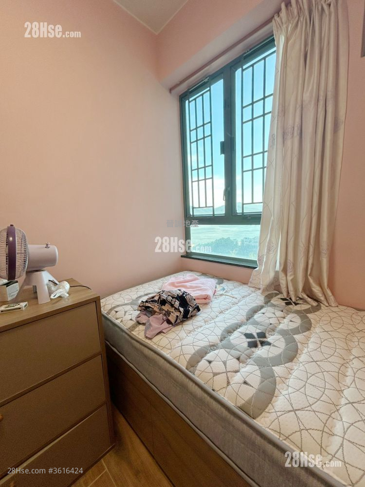 Sea Crest Villa Sell 2 Bedrooms , 1 Bathroom 460 ft² ( 42.7 m² ) Sea Crest Villa Sell 2 Bedrooms , 1 Bathroom 460 ft² ( 42.7 m² )