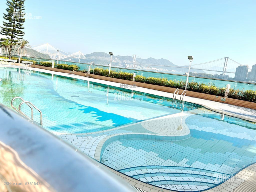 Sea Crest Villa Sell 2 Bedrooms , 1 Bathroom 460 ft² ( 42.7 m² ) Sea Crest Villa Sell 2 Bedrooms , 1 Bathroom 460 ft² ( 42.7 m² )