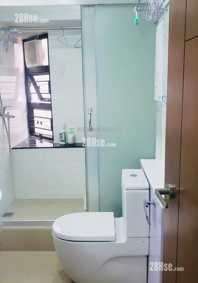 晓庐 售盘 3 房 , 2 浴室 1,013 平方尺 ( 94.1 平方米 ) 晓庐 售盘 3 房 , 2 浴室 1,013 平方尺 ( 94.1 平方米 )