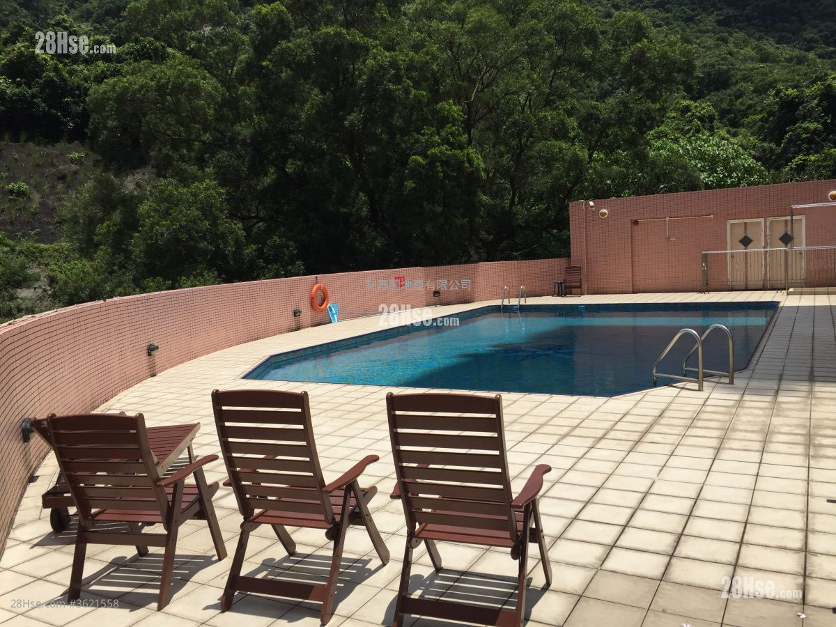 晓庐 售盘 3 房 , 2 浴室 1,013 平方尺 ( 94.1 平方米 ) 晓庐 售盘 3 房 , 2 浴室 1,013 平方尺 ( 94.1 平方米 )