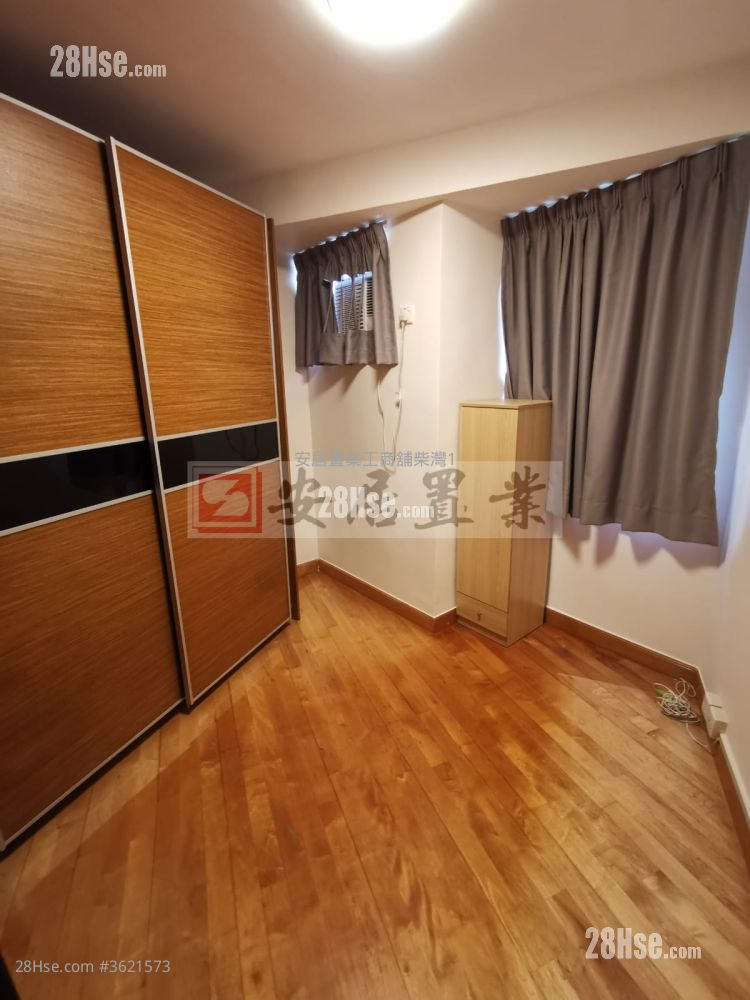 乐翠台 租盘 592 平方尺 ( 55.0 平方米 ) 乐翠台 租盘 592 平方尺 ( 55.0 平方米 )