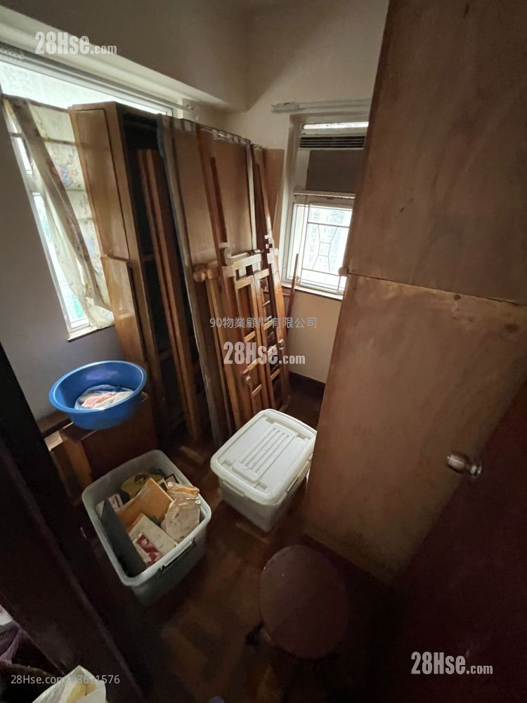 嘉盛阁 售盘 287 平方尺 ( 26.7 平方米 ) 嘉盛阁 售盘 287 平方尺 ( 26.7 平方米 )