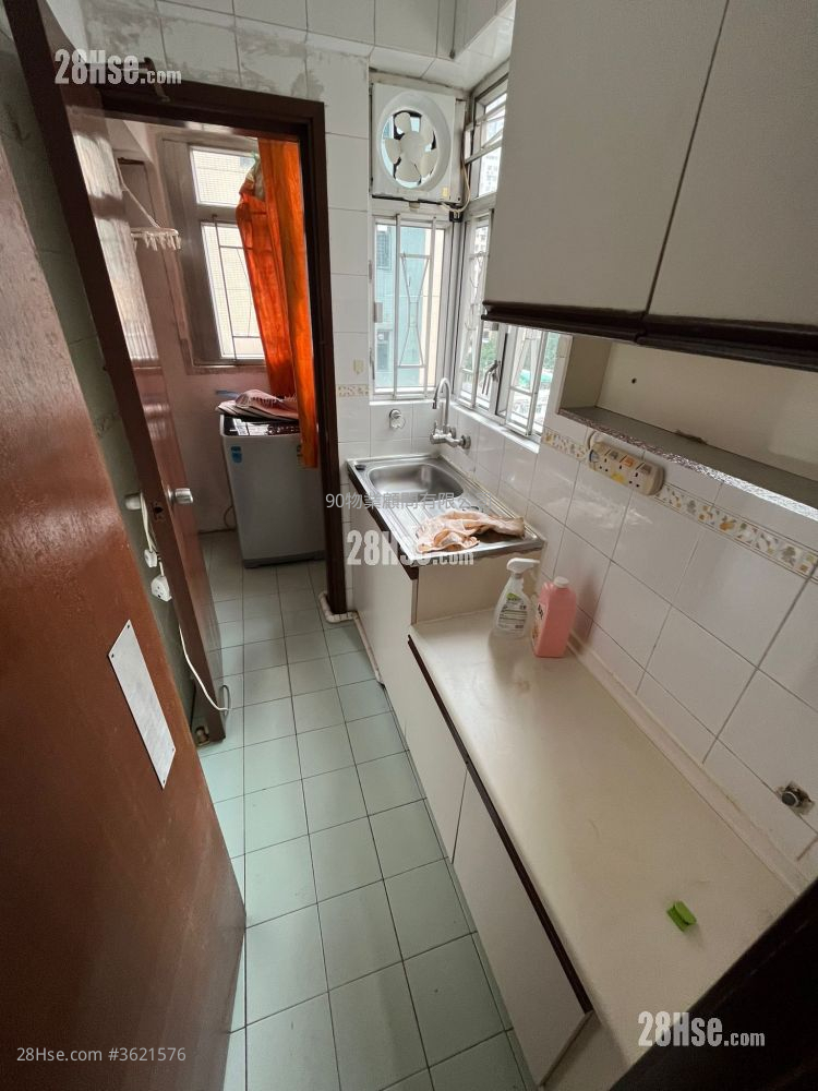 嘉盛阁 售盘 287 平方尺 ( 26.7 平方米 ) 嘉盛阁 售盘 287 平方尺 ( 26.7 平方米 )