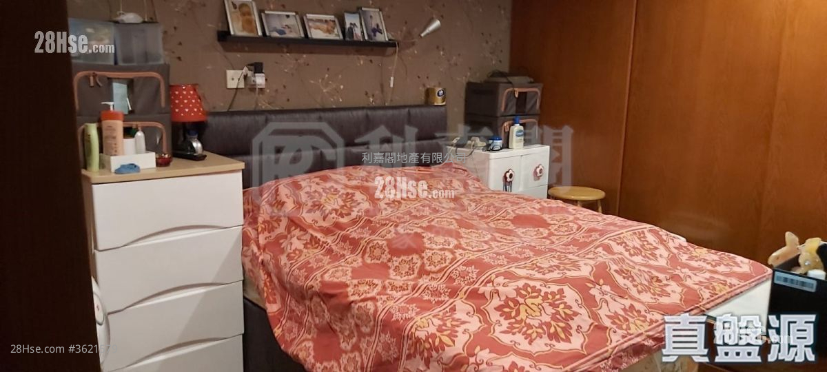 美孚新邨 售盘 3 房 , 2 浴室 745 平方尺 ( 69.2 平方米 ) 美孚新邨 售盘 3 房 , 2 浴室 745 平方尺 ( 69.2 平方米 )