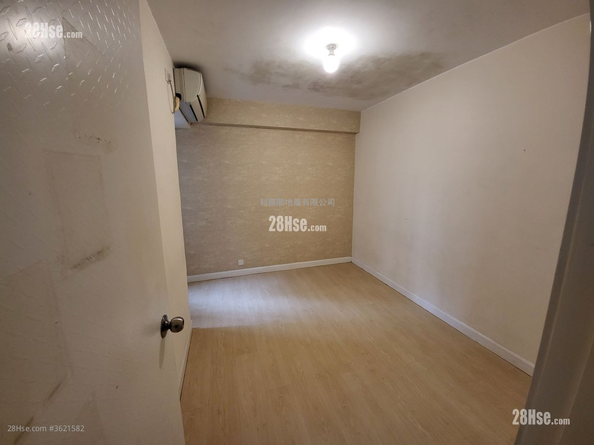 美孚新邨 售盘 3 房 , 2 浴室 719 平方尺 ( 66.8 平方米 ) 美孚新邨 售盘 3 房 , 2 浴室 719 平方尺 ( 66.8 平方米 )