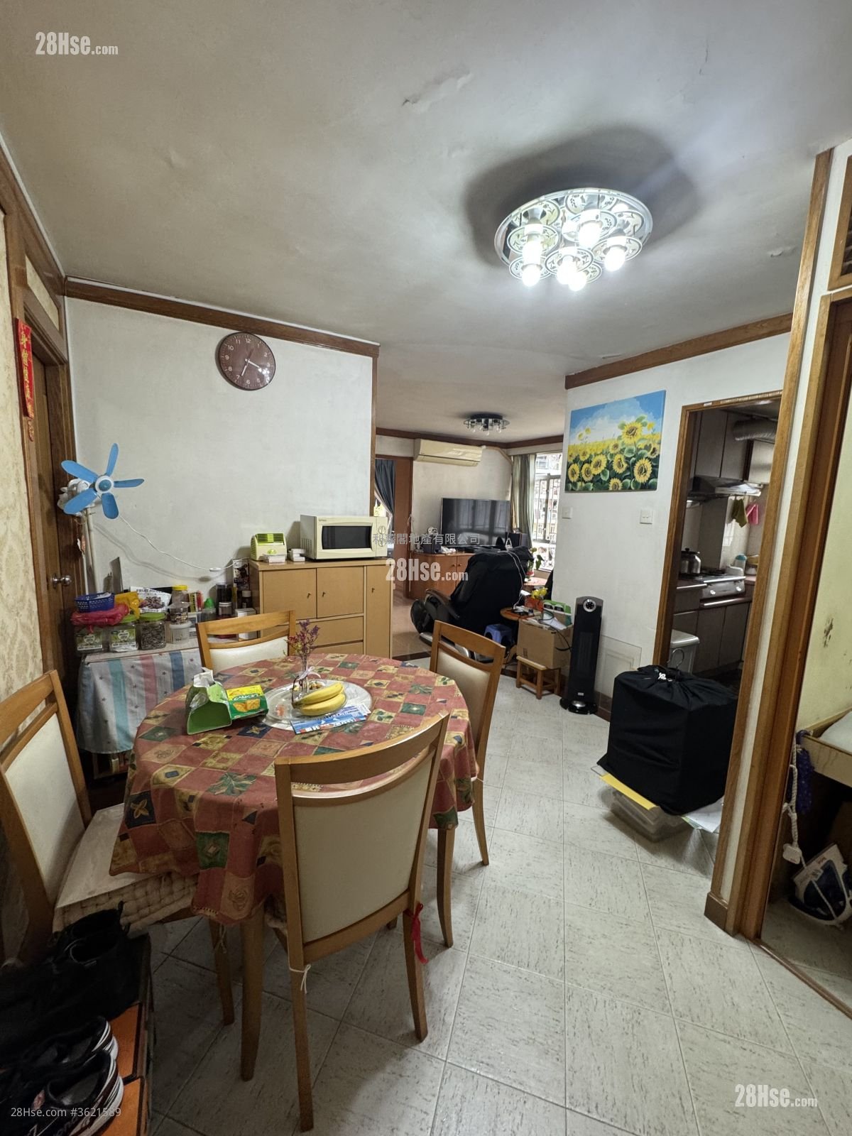 美孚新邨 售盘 3 房 , 2 浴室 716 平方尺 ( 66.5 平方米 ) 美孚新邨 售盘 3 房 , 2 浴室 716 平方尺 ( 66.5 平方米 )