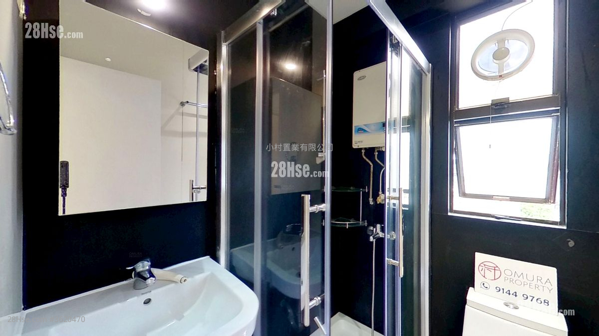 bathroom: Kency Tower Rental 2 Bedrooms , 1 Bathroom 386 ft² ( 35.9 m² ) bathroom: Kency Tower Rental 2 Bedrooms , 1 Bathroom 386 ft² ( 35.9 m² )