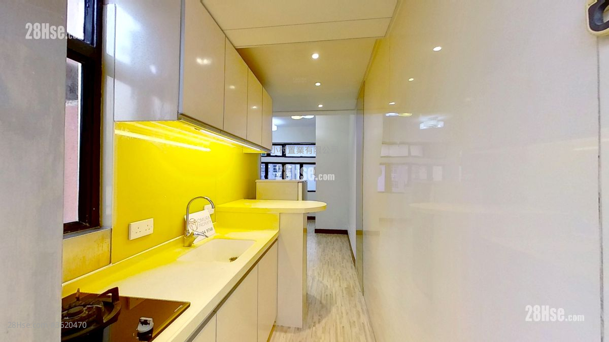 kitchen: Kency Tower Rental 2 Bedrooms , 1 Bathroom 386 ft² ( 35.9 m² ) kitchen: Kency Tower Rental 2 Bedrooms , 1 Bathroom 386 ft² ( 35.9 m² )