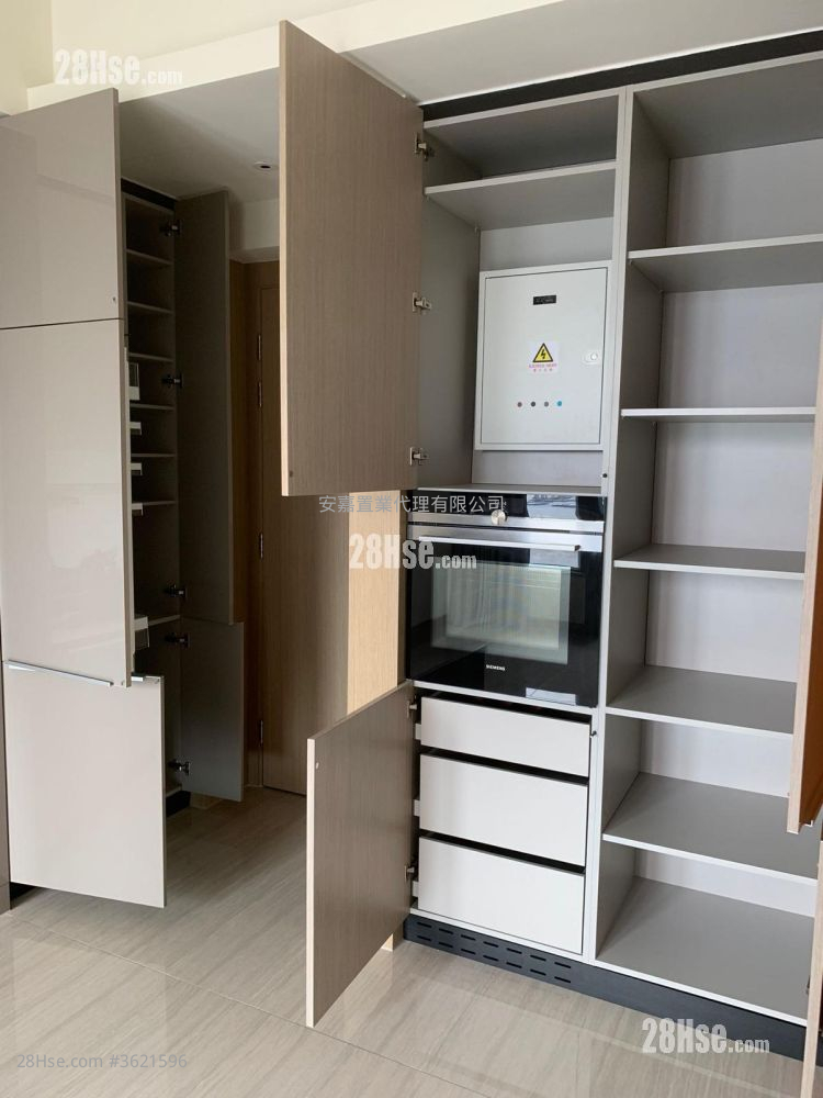 汇玺 售盘 416 平方尺 ( 38.6 平方米 ) 汇玺 售盘 416 平方尺 ( 38.6 平方米 )