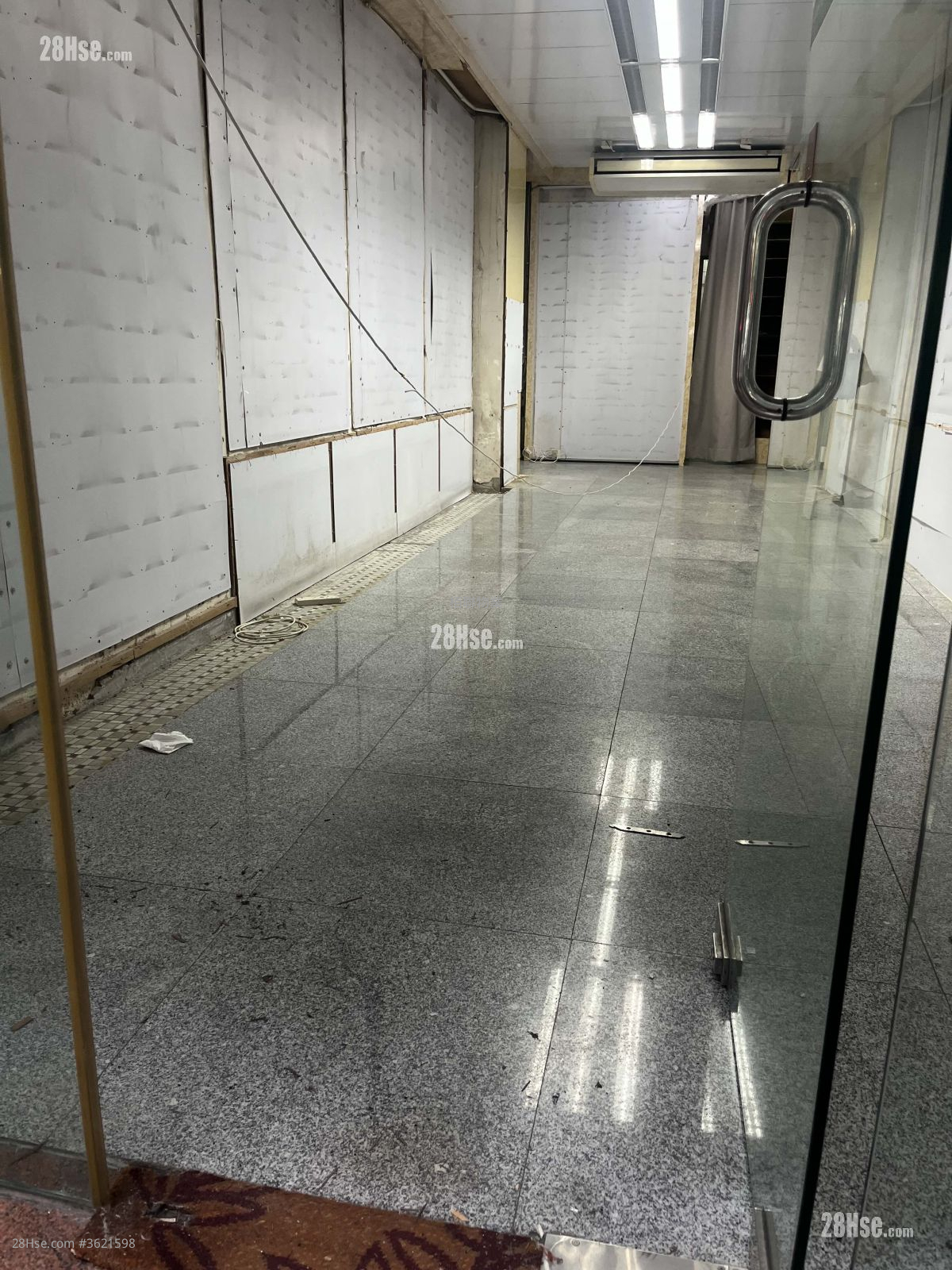 山市楼 租盘 366 平方尺 ( 34.0 平方米 ) 山市楼 租盘 366 平方尺 ( 34.0 平方米 )