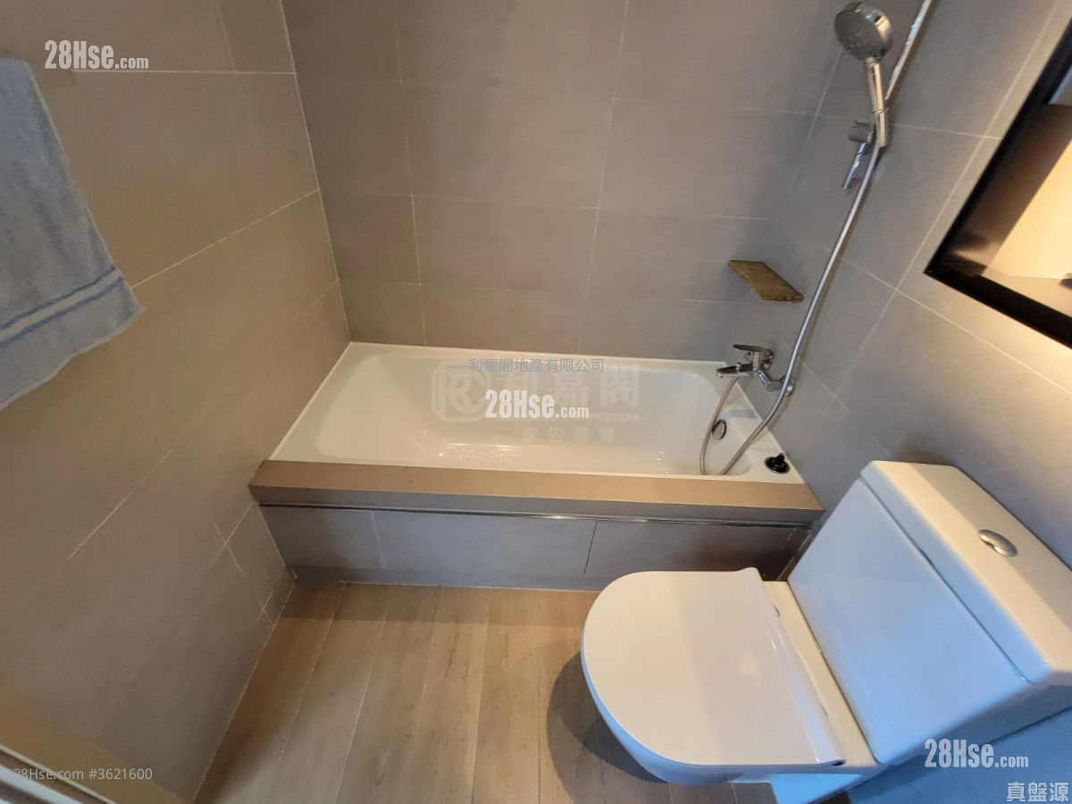 LP6 售盘 2 房 , 1 浴室 425 平方尺 ( 39.5 平方米 ) LP6 售盘 2 房 , 1 浴室 425 平方尺 ( 39.5 平方米 )