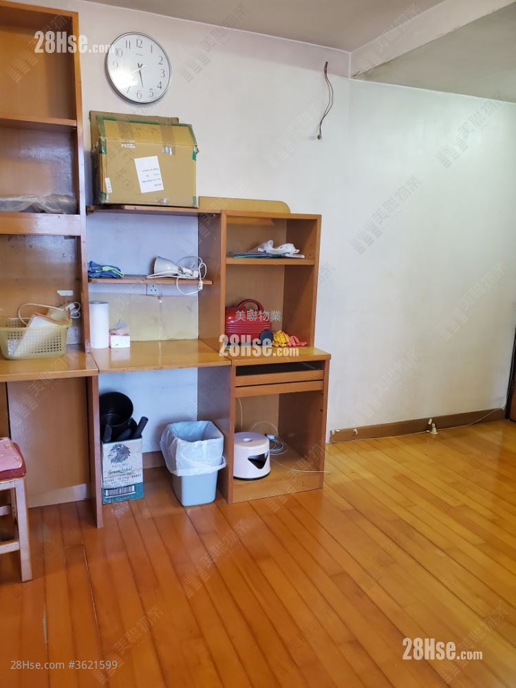 龙蟠苑 售盘 2 房 426 平方尺 ( 39.6 平方米 ) 龙蟠苑 售盘 2 房 426 平方尺 ( 39.6 平方米 )