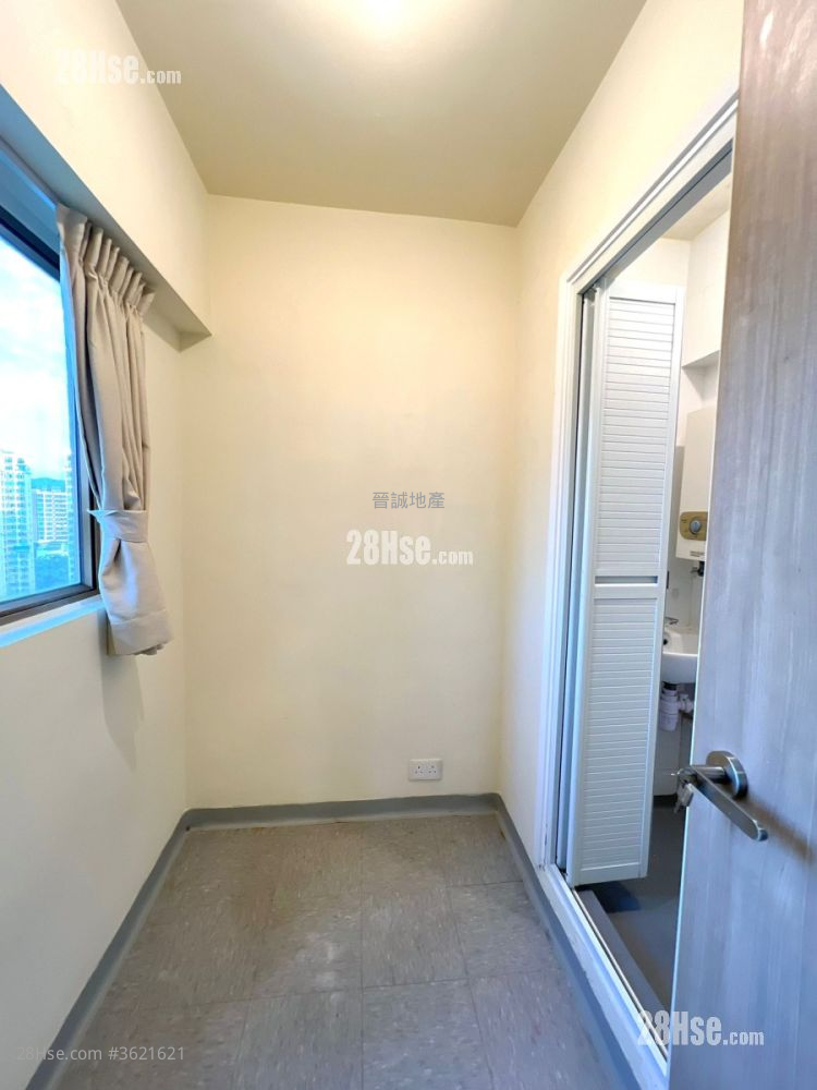 香港黄金海岸 租盘 4 房 , 3 浴室 875 平方尺 ( 81.3 平方米 ) 香港黄金海岸 租盘 4 房 , 3 浴室 875 平方尺 ( 81.3 平方米 )