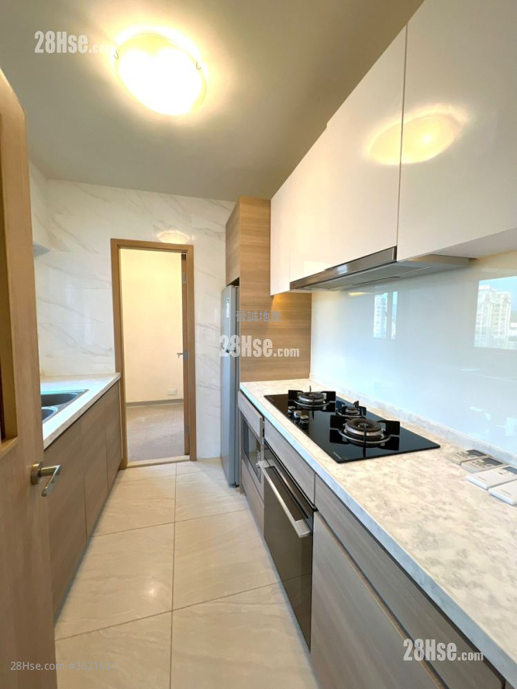 香港黄金海岸 租盘 4 房 , 3 浴室 875 平方尺 ( 81.3 平方米 ) 香港黄金海岸 租盘 4 房 , 3 浴室 875 平方尺 ( 81.3 平方米 )