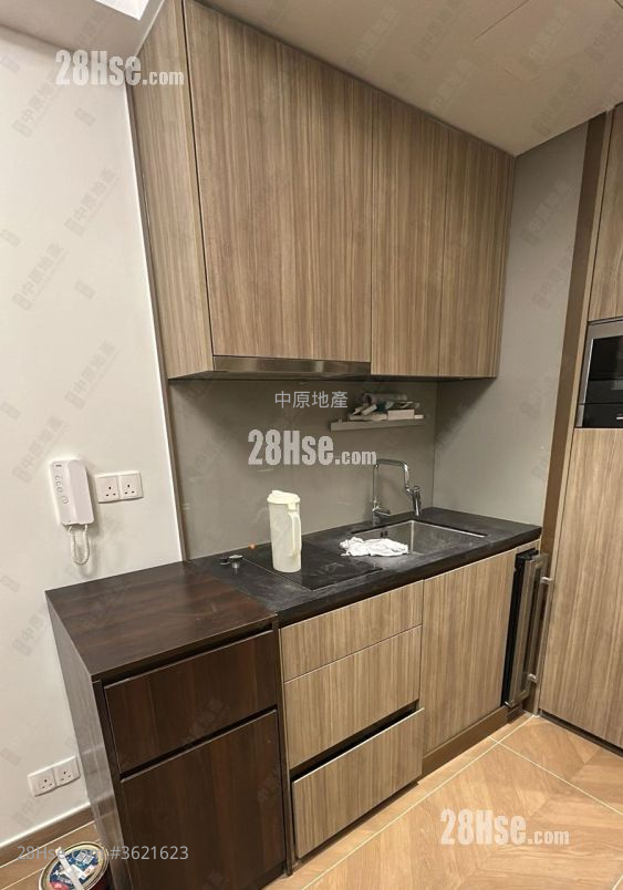 荟荞 租盘 401 平方尺 ( 37.3 平方米 ) 荟荞 租盘 401 平方尺 ( 37.3 平方米 )