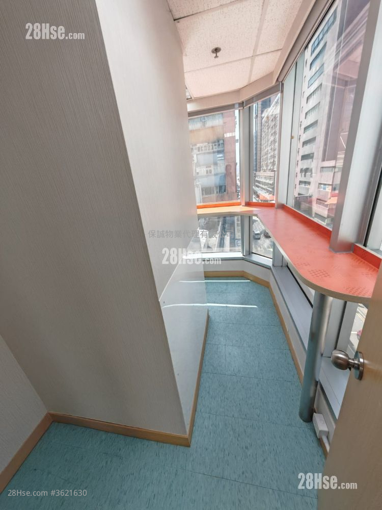 源成中心 租盘 2 房 1,218 平方尺 ( 113.2 平方米 ) 源成中心 租盘 2 房 1,218 平方尺 ( 113.2 平方米 )