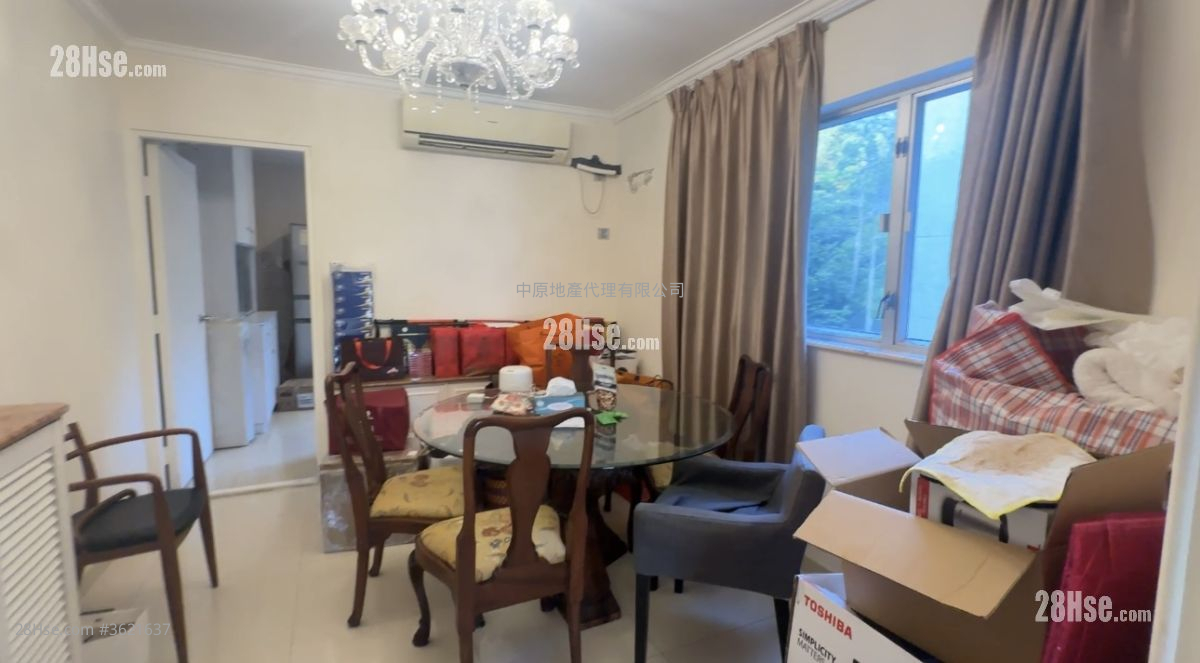 毕架山花园 售盘 2 房 1,312 平方尺 ( 121.9 平方米 ) 毕架山花园 售盘 2 房 1,312 平方尺 ( 121.9 平方米 )