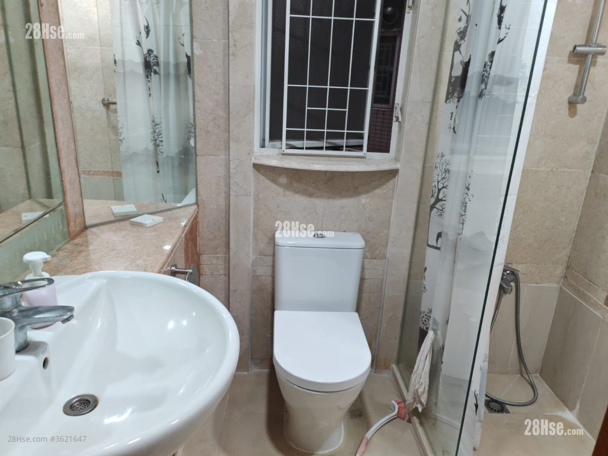 Laguna Verde Sell 4 Bedrooms , 2 Bathrooms 897 ft² ( 83.3 m² ) Laguna Verde Sell 4 Bedrooms , 2 Bathrooms 897 ft² ( 83.3 m² )