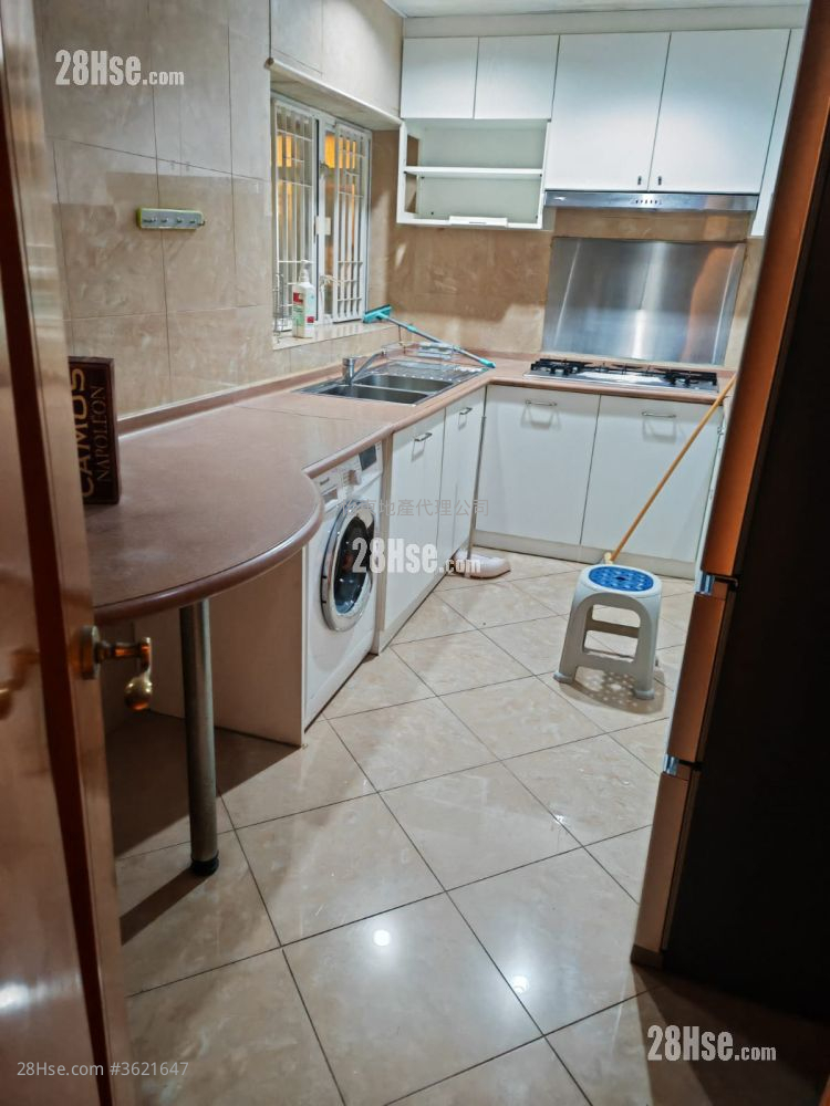 Laguna Verde Sell 4 Bedrooms , 2 Bathrooms 897 ft² ( 83.3 m² ) Laguna Verde Sell 4 Bedrooms , 2 Bathrooms 897 ft² ( 83.3 m² )