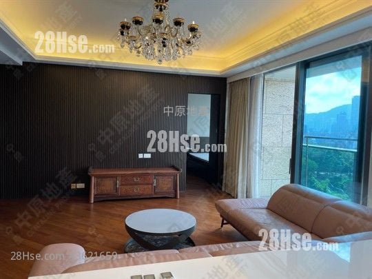 Ultima Rental 4 Bedrooms , 3 Bathrooms 1,646 ft² ( 152.9 m² )