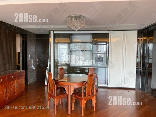 Ultima Rental 4 Bedrooms , 3 Bathrooms 1,646 ft² ( 152.9 m² ) Ultima Rental 4 Bedrooms , 3 Bathrooms 1,646 ft² ( 152.9 m² )