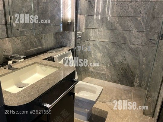 Ultima Rental 4 Bedrooms , 3 Bathrooms 1,646 ft² ( 152.9 m² ) Ultima Rental 4 Bedrooms , 3 Bathrooms 1,646 ft² ( 152.9 m² )