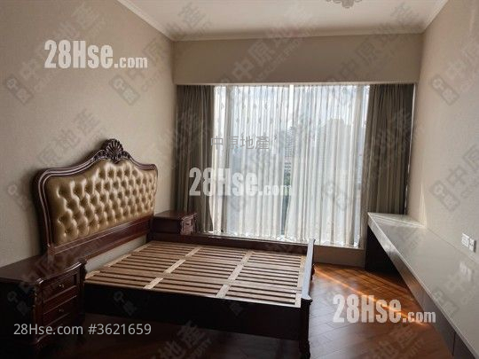 Ultima Rental 4 Bedrooms , 3 Bathrooms 1,646 ft² ( 152.9 m² ) Ultima Rental 4 Bedrooms , 3 Bathrooms 1,646 ft² ( 152.9 m² )