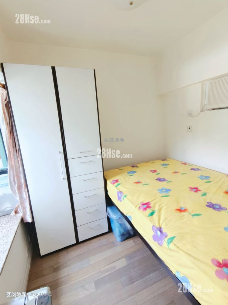 浪翠园 售盘 2 房 , 1 浴室 454 平方尺 ( 42.2 平方米 ) 浪翠园 售盘 2 房 , 1 浴室 454 平方尺 ( 42.2 平方米 )