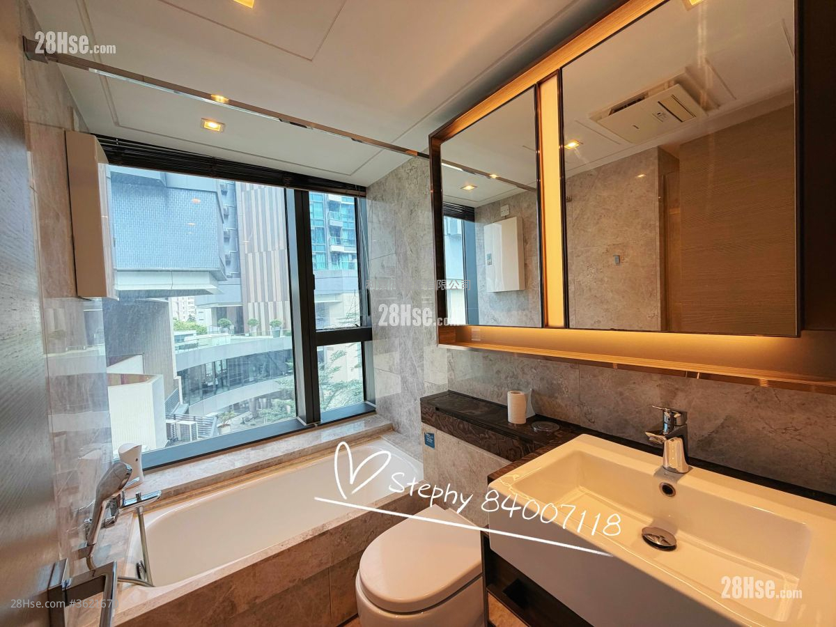 The Wings Rental 3 Bedrooms , 2 Bathrooms 672 ft² ( 62.4 m² ) The Wings Rental 3 Bedrooms , 2 Bathrooms 672 ft² ( 62.4 m² )