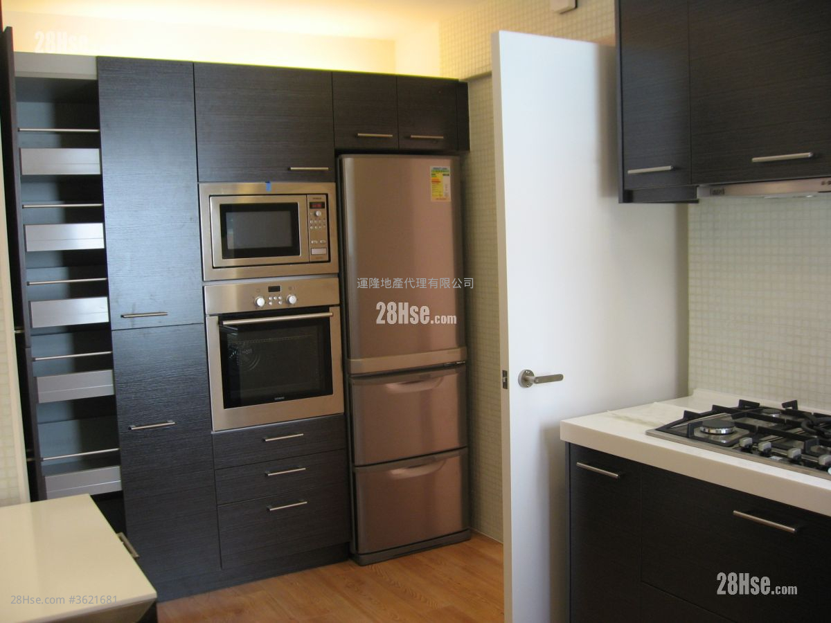 云晖大厦 售盘 3 房 , 2 浴室 1,304 平方尺 ( 121.1 平方米 ) 云晖大厦 售盘 3 房 , 2 浴室 1,304 平方尺 ( 121.1 平方米 )