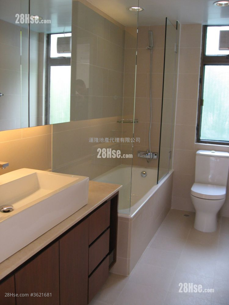 云晖大厦 售盘 3 房 , 2 浴室 1,304 平方尺 ( 121.1 平方米 ) 云晖大厦 售盘 3 房 , 2 浴室 1,304 平方尺 ( 121.1 平方米 )