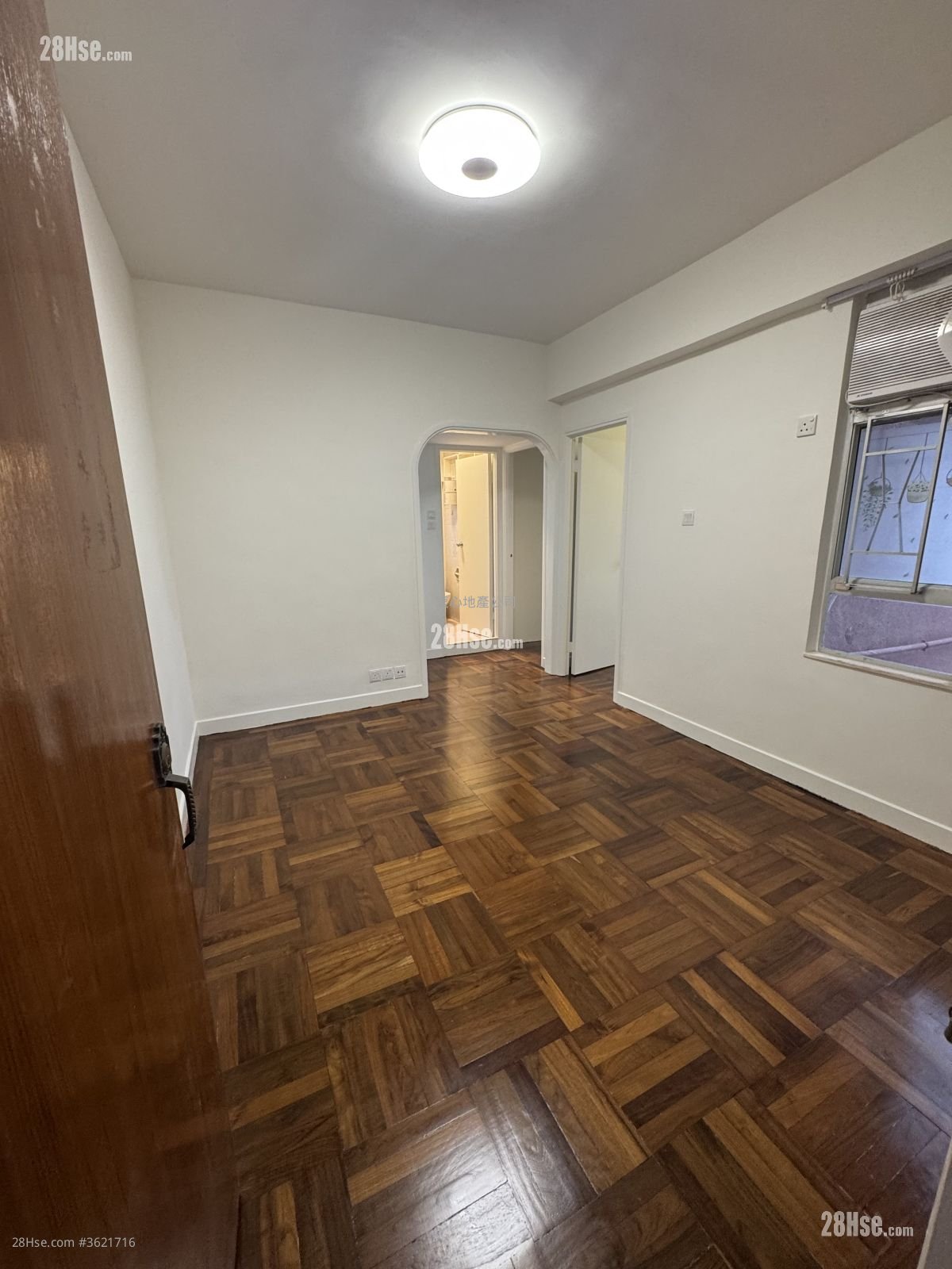 华苑大厦 售盘 2 房 , 1 浴室 410 平方尺 ( 38.1 平方米 ) 华苑大厦 售盘 2 房 , 1 浴室 410 平方尺 ( 38.1 平方米 )