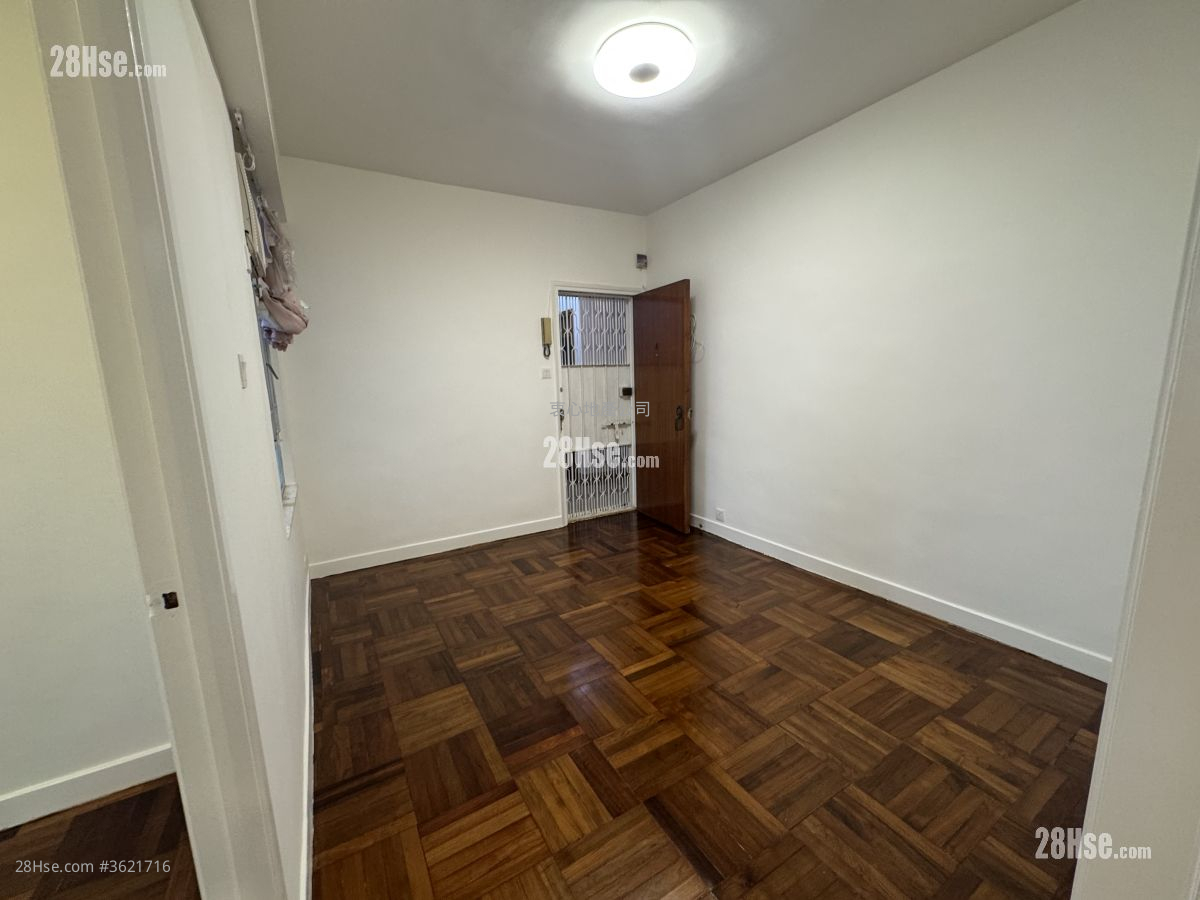 华苑大厦 售盘 2 房 , 1 浴室 410 平方尺 ( 38.1 平方米 ) 华苑大厦 售盘 2 房 , 1 浴室 410 平方尺 ( 38.1 平方米 )