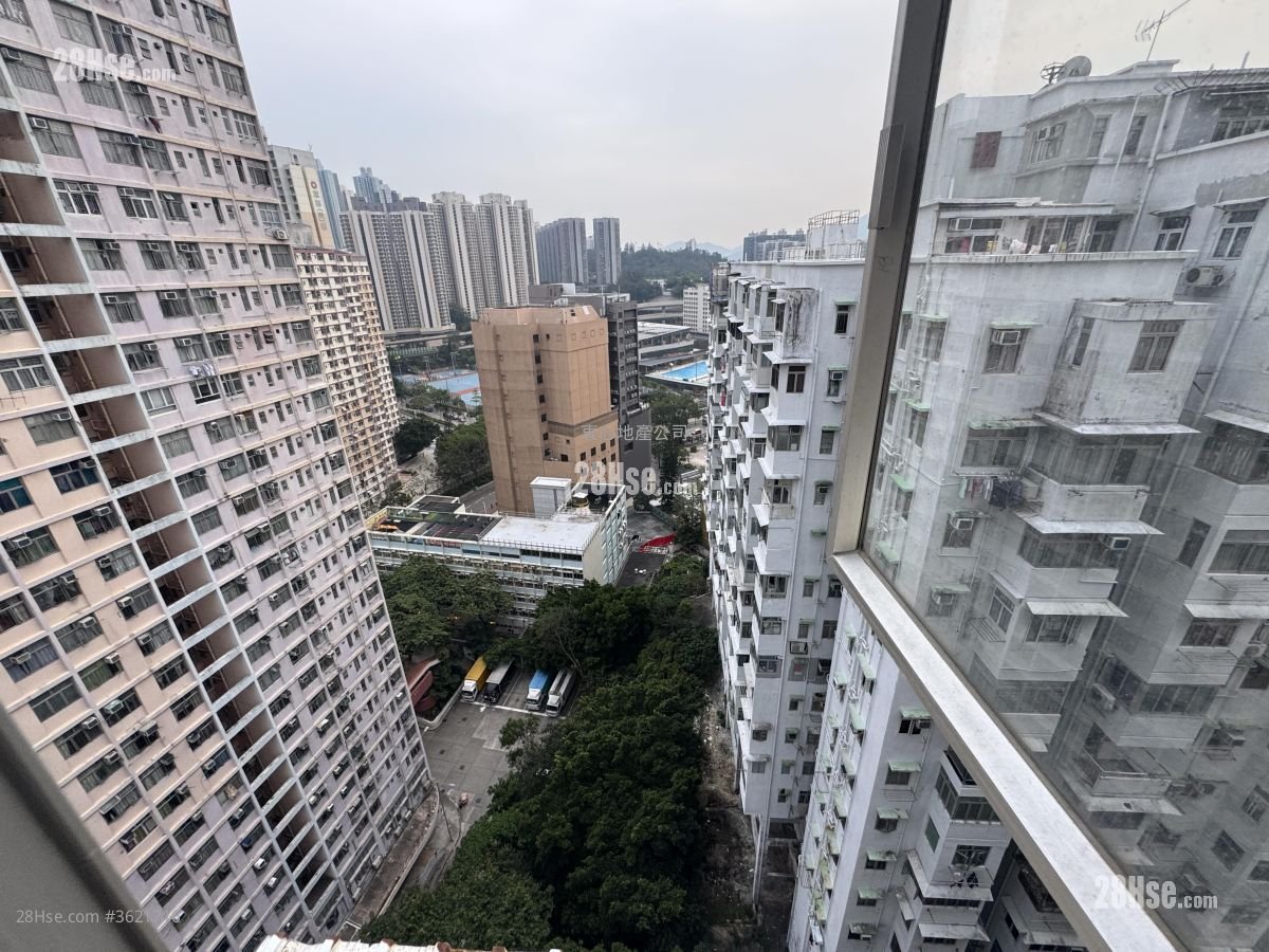 华苑大厦 售盘 2 房 , 1 浴室 410 平方尺 ( 38.1 平方米 ) 华苑大厦 售盘 2 房 , 1 浴室 410 平方尺 ( 38.1 平方米 )