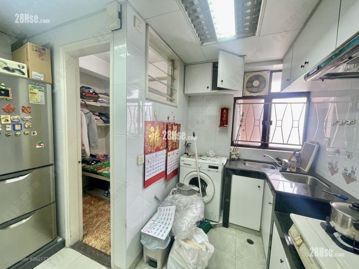 巴富花园 售盘 3 房 , 2 浴室 994 平方尺 ( 92.3 平方米 ) 巴富花园 售盘 3 房 , 2 浴室 994 平方尺 ( 92.3 平方米 )