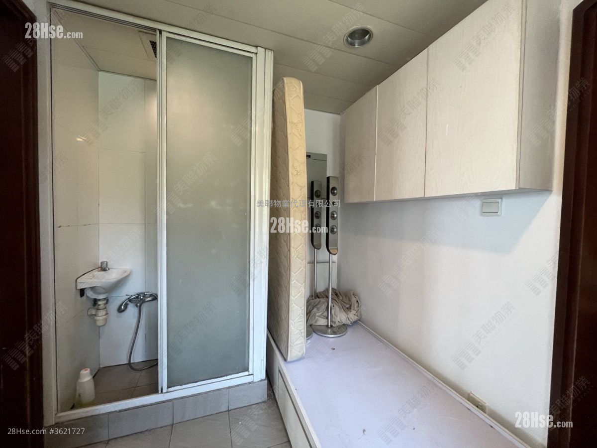 嘉珀山 售盘 4 房 , 3 浴室 1,669 平方尺 ( 155.1 平方米 ) 嘉珀山 售盘 4 房 , 3 浴室 1,669 平方尺 ( 155.1 平方米 )